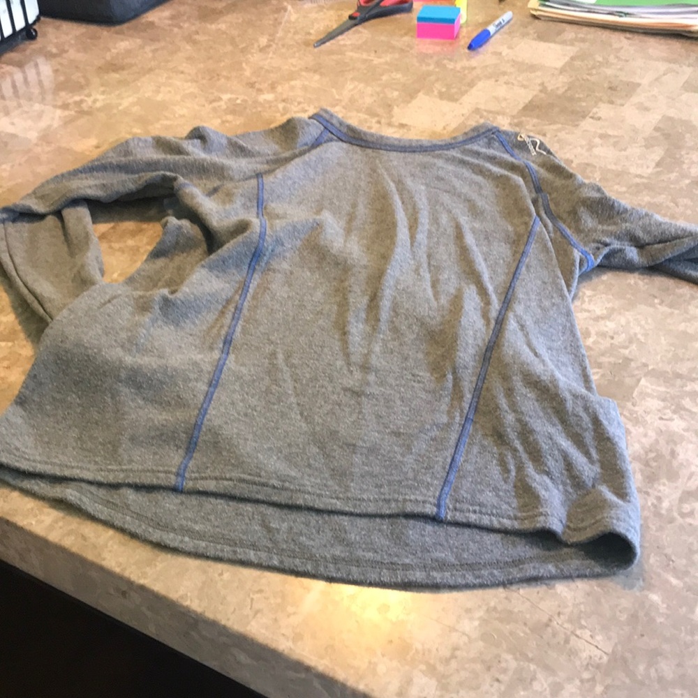 Men’s long sleeve T-shirt